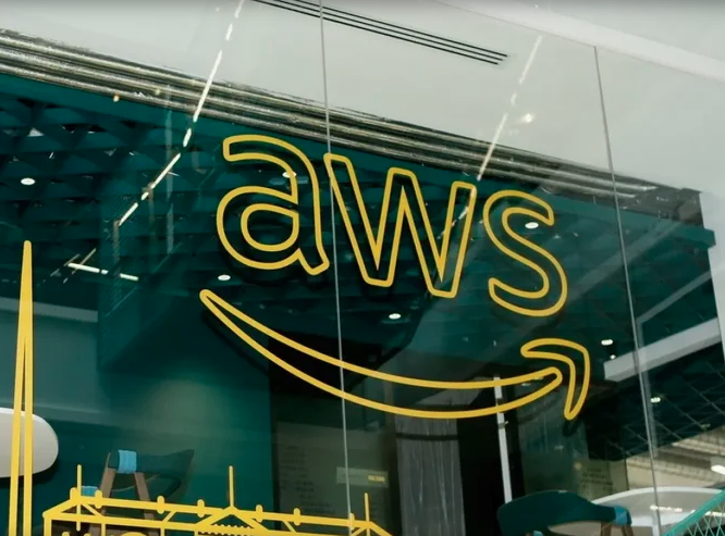 aws-invests-53bn-in-saudi-arabia-launches-cloud-region